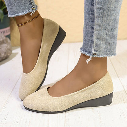 🎀2025 Nieuwe aankomst🎀Elegant Lightweight Anti-Slip Low Heel Wedge Shoes