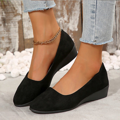 🎀2025 Nieuwe aankomst🎀Elegant Lightweight Anti-Slip Low Heel Wedge Shoes