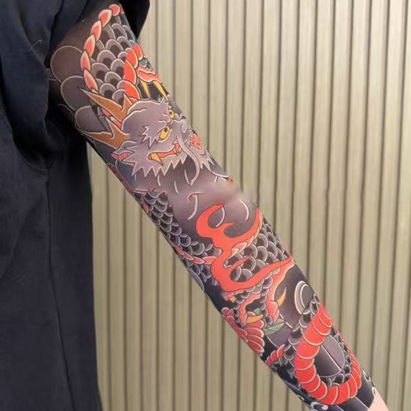 Nieuw: Selling❤️‍🔥 Ultradunne tatoeagemouwen met zonbescherming