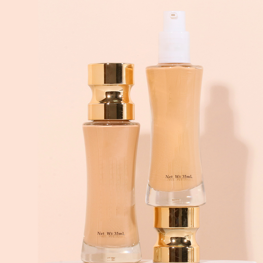 🔍Hydraterende💦, langdurige foundation met natuurlijke finish✨