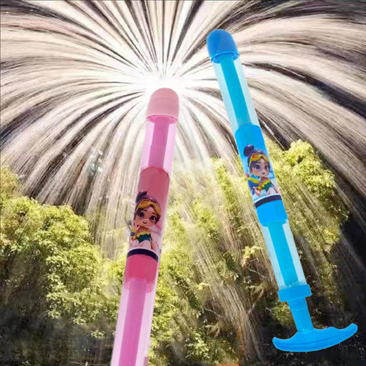 🎆 Even trekken en hij wordt langer | Eén druk op de knop en er schieten vuurwerk uit | Deze waterpistool is echt te gek 💦💥