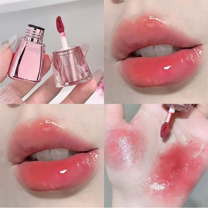 Hydraterende en Volumiserende Lipgloss