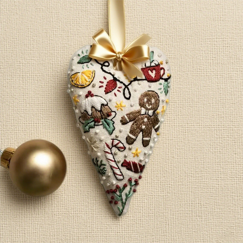 💖Hartvormig handgeborduurd kerstpakket