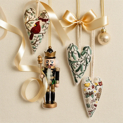 💖Hartvormig handgeborduurd kerstpakket