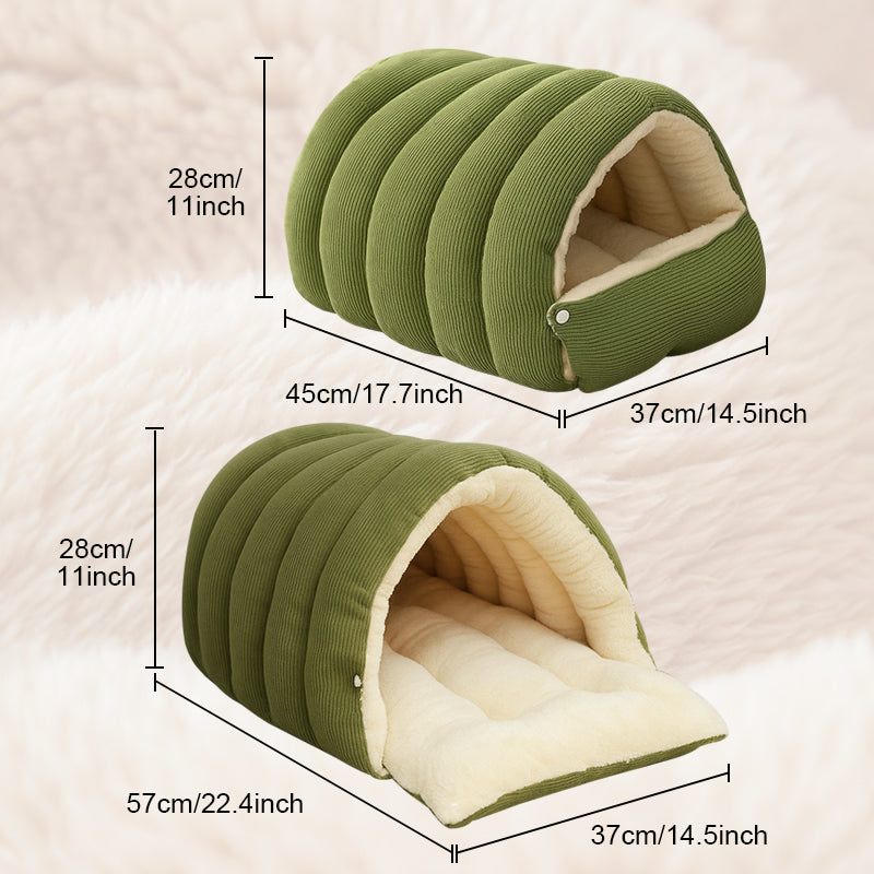 Warmte, gezellig comfort, pluchen huisdierenhol