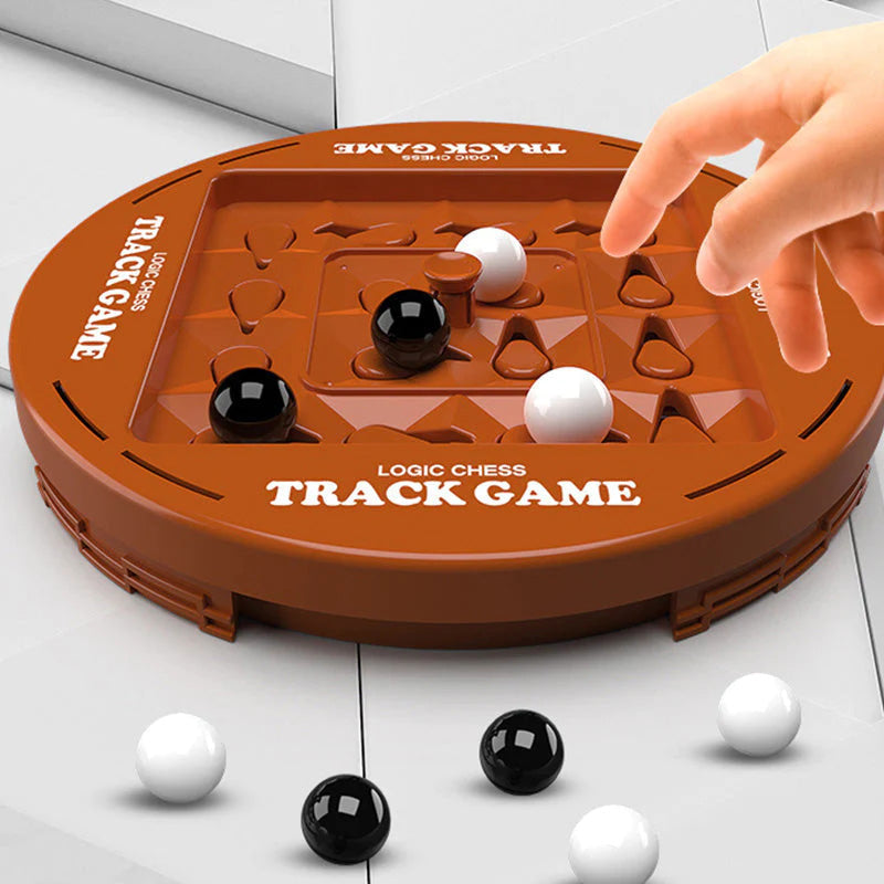 ♟️🌀 Logic Chess Track Game Set, geschikt voor 2-4 spelers, perfect voor gezellige spelletjesavonden met het gezin ✨💫