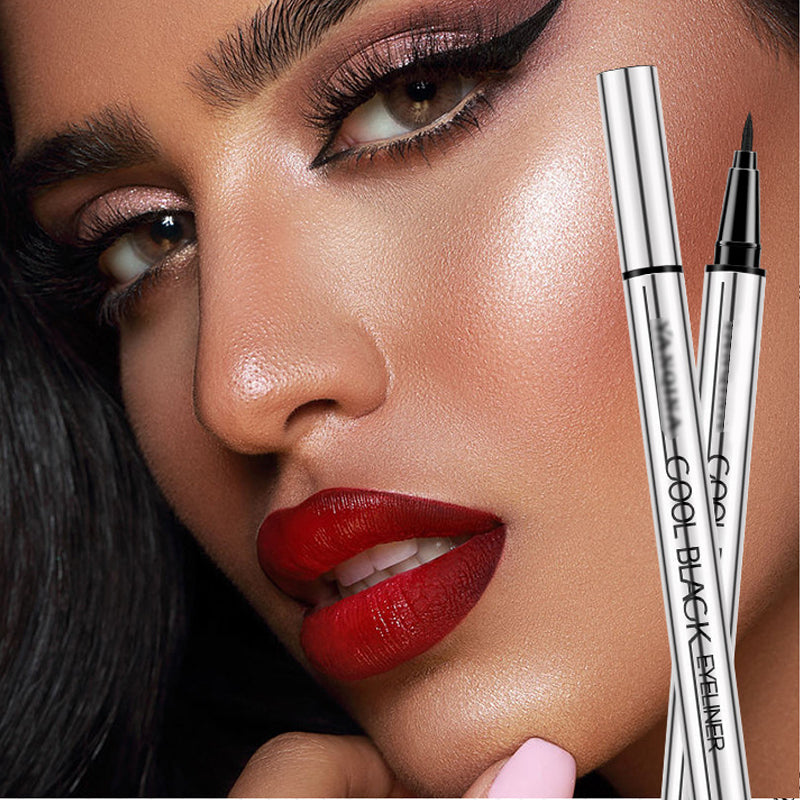 ✨ Waterdichte, veegvaste eyeliner – 24 uur lang intens zwart en uiterste precisie! ✨