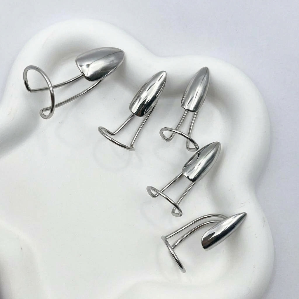 📢📢 50% KORTING💍 Modieuze metalen ring voor op de vingertop – verstelbaar, lichtgewicht en ideaal als trendy accessoire.